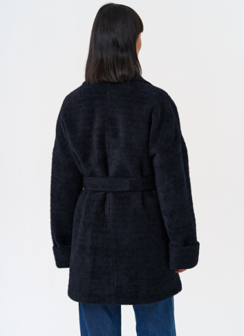 Женское полупальто с английским воротником