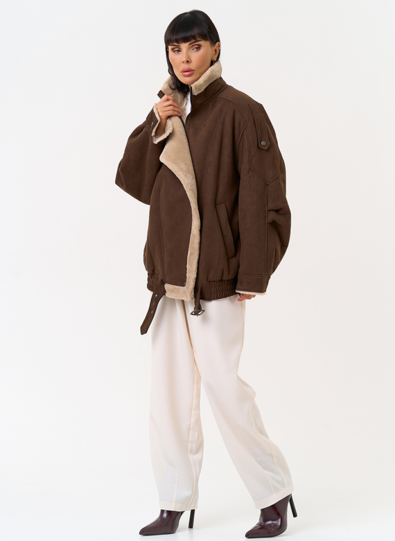 Женский бомбер из эко замши с воротником стойкой