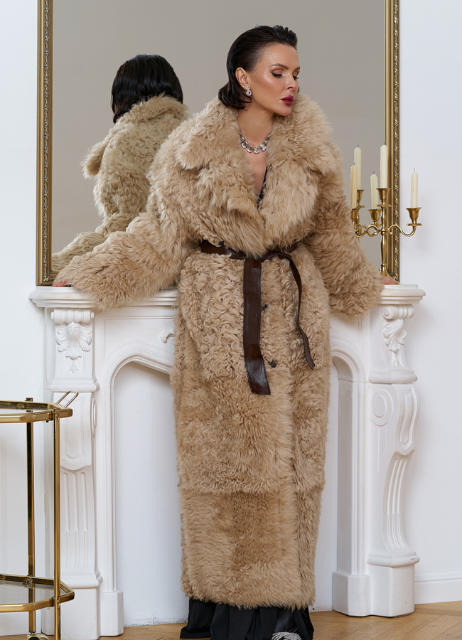фото Женская двухсторонняя дубленка с декоративным поясом модель № 31620