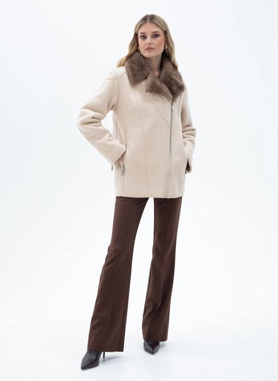 Женская дубленка из эко кожи с отделкой из эко меха