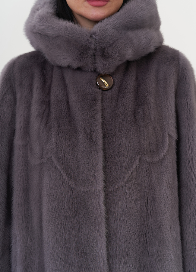 Шуба из норки с капюшоном модель № 26122 в рассрочку