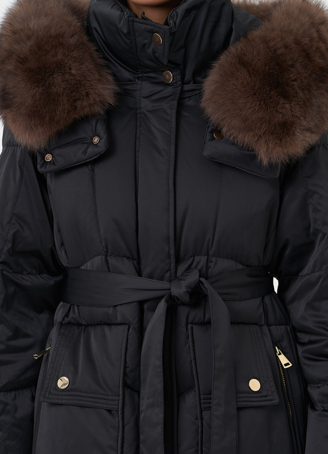 Пуховик с капюшоном из меха песца модель № 28848 в рассрочку