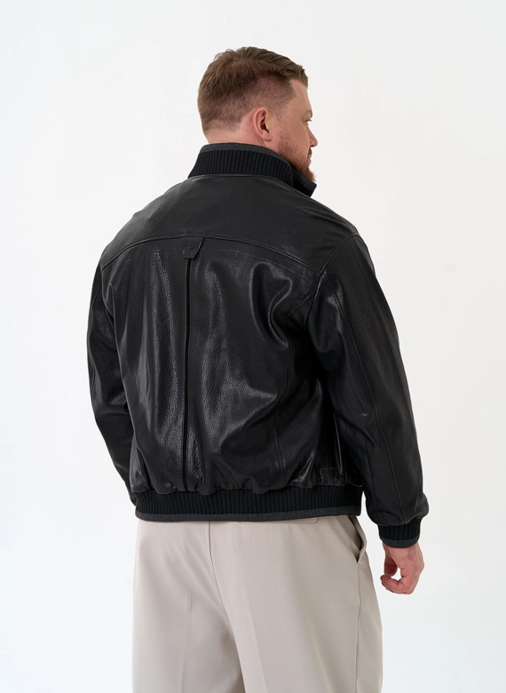 Мужская куртка бомбер из натуральной кожи фото