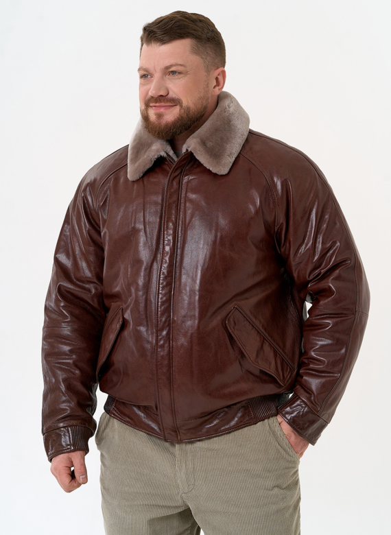 Куртка из натуральной кожи коричневого цвета